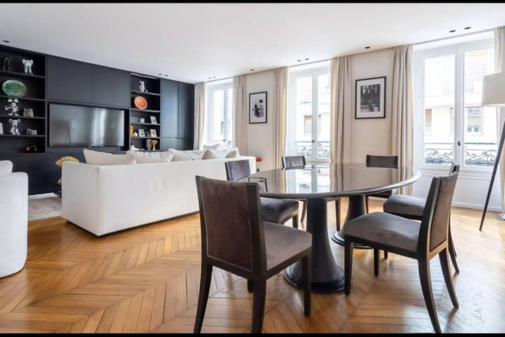 Amazing Apartment 2Bdr/6Pax Next To Champs Elysees Paris Bagian luar foto